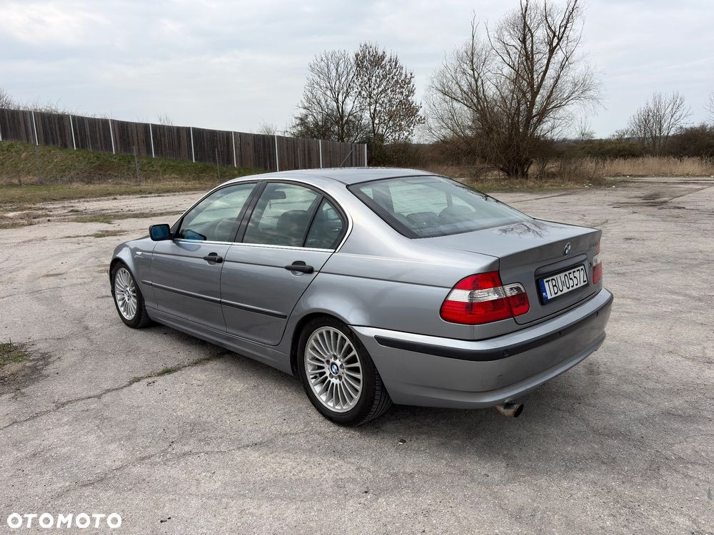 BMW Seria 3 320d Edition Exclusive - 9