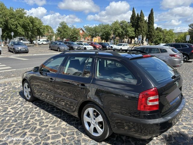 Skoda Octavia Break 2.0 TDI Sportline - 3