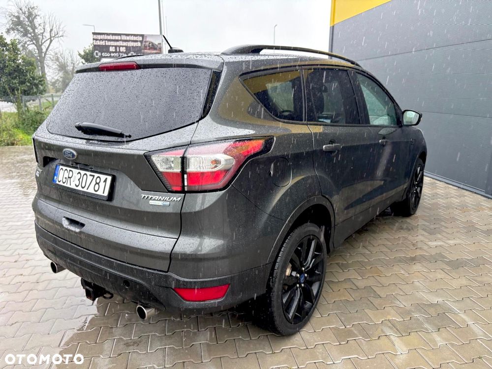 Ford Escape 2.0 EcoBoost AWD Titanium - 5