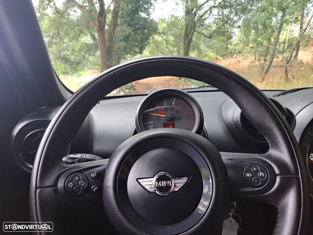 MINI Countryman Cooper D - 17