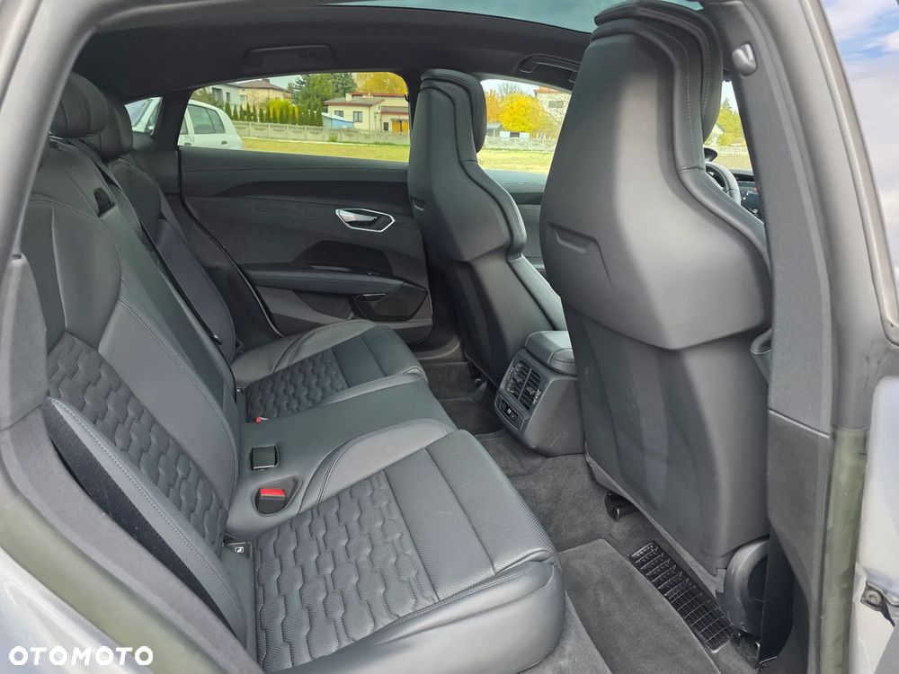 Audi e-tron GT 60 93kWh Quattro - 15