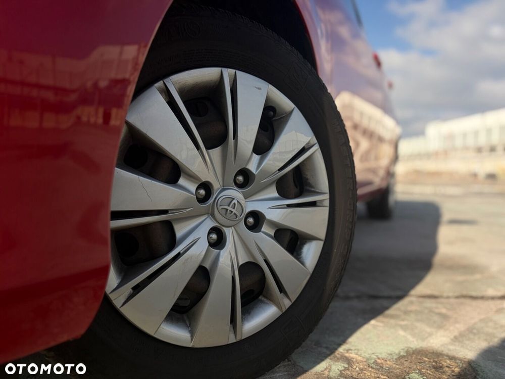 Toyota Yaris 2014 photo 5