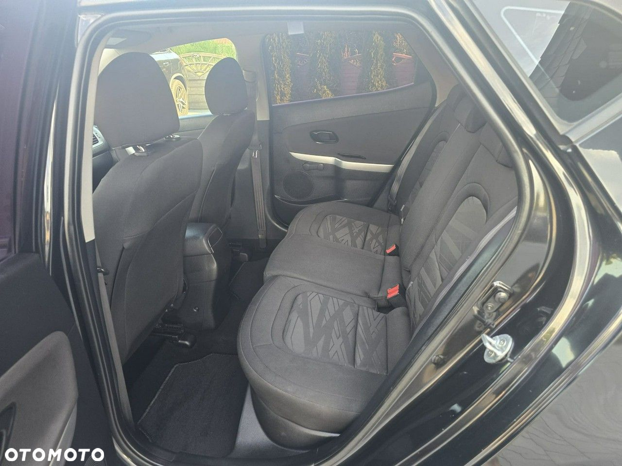 Kia Ceed - 16