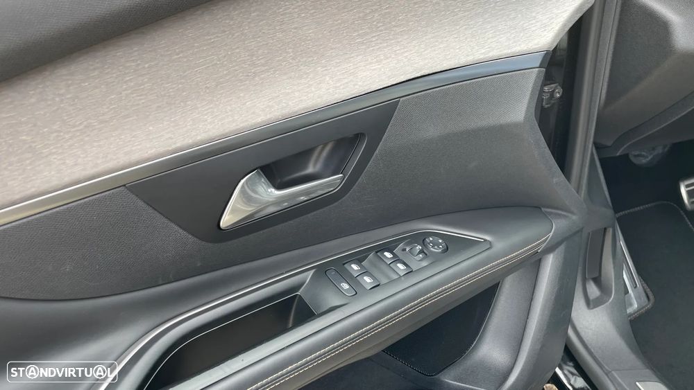 Peugeot 3008 2.0 BlueHDi GT Line EAT8 - 29