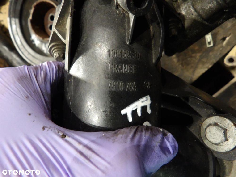 BMW - E84 - N47 - 2.0d - KOLEKTOR SSĄCY - 8570087  7810765 - 3