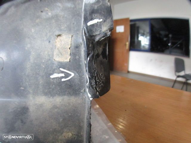 Grelha Friso 4638840231 MERCEDES W463 2002 G400CDI 250CV 5P AZUL FE PAINEL INFERIOR PC FRT DANIFICADO - 5