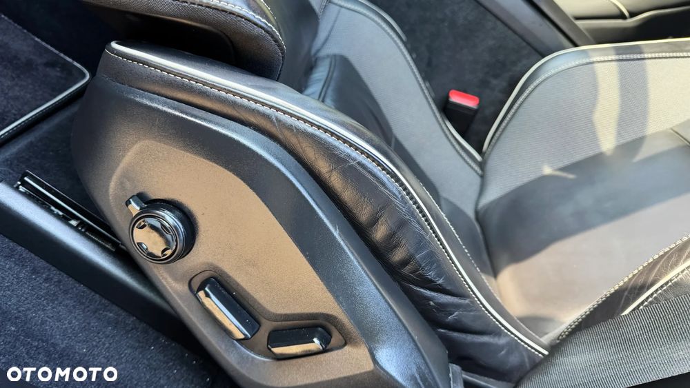 Volvo XC 60 B4 D Geartronic RDesign - 19