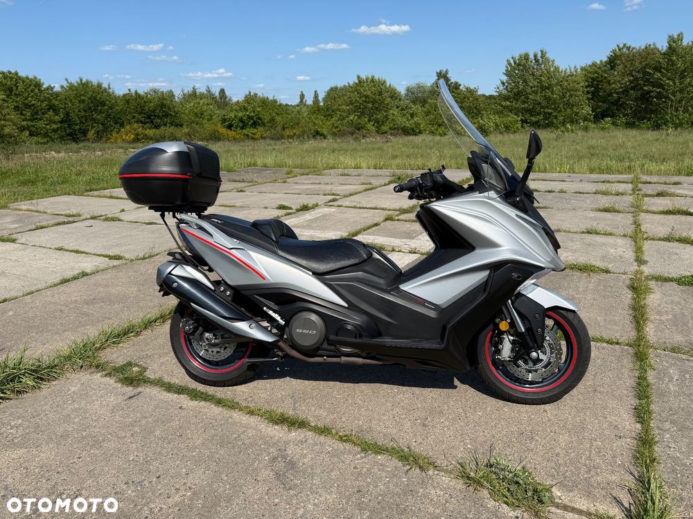 Kymco AK 550 - 12