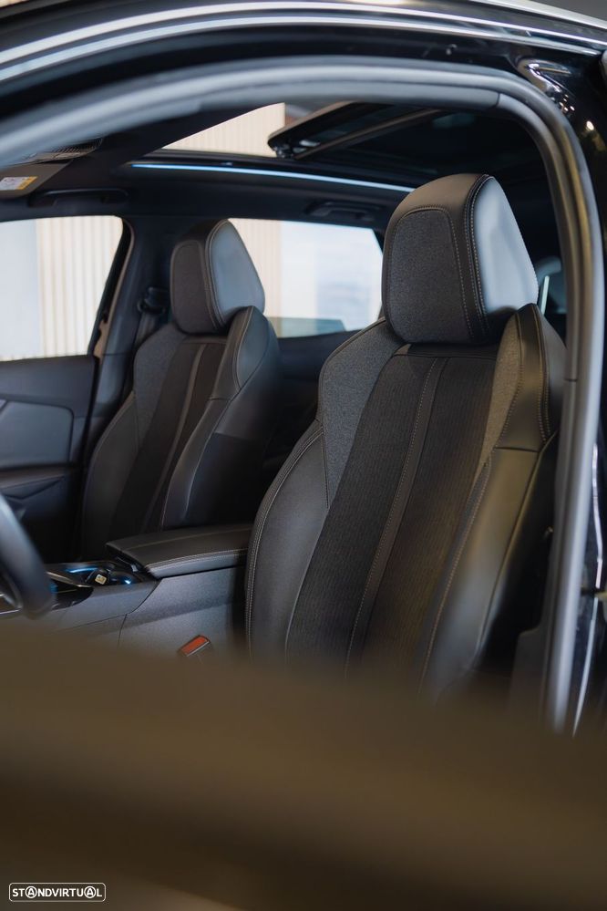 Peugeot 3008 1.5 BlueHDi GT Line EAT8 - 19