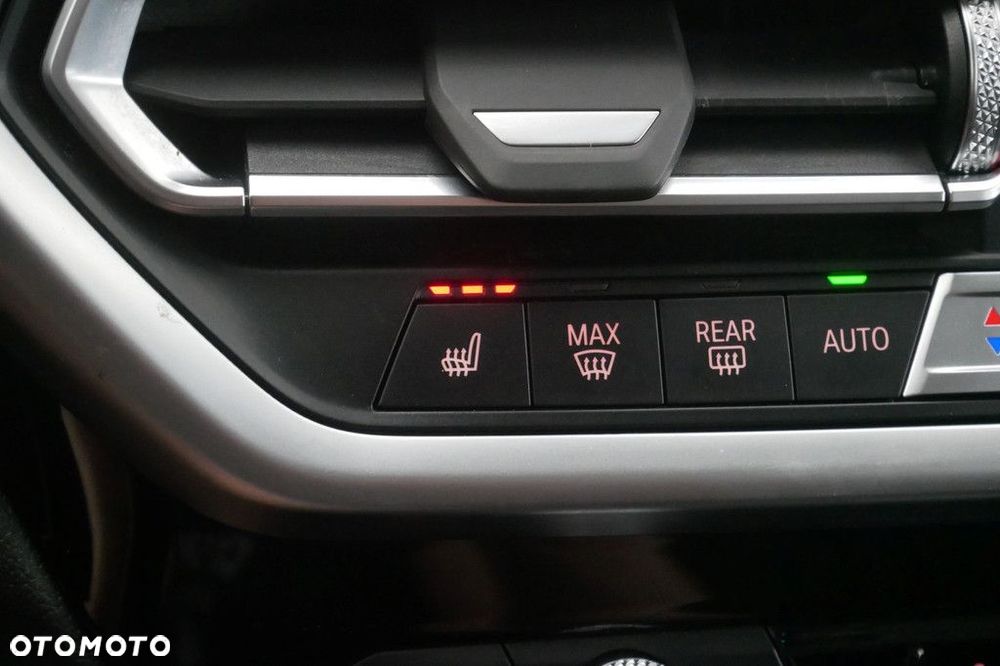 BMW X3 - 30