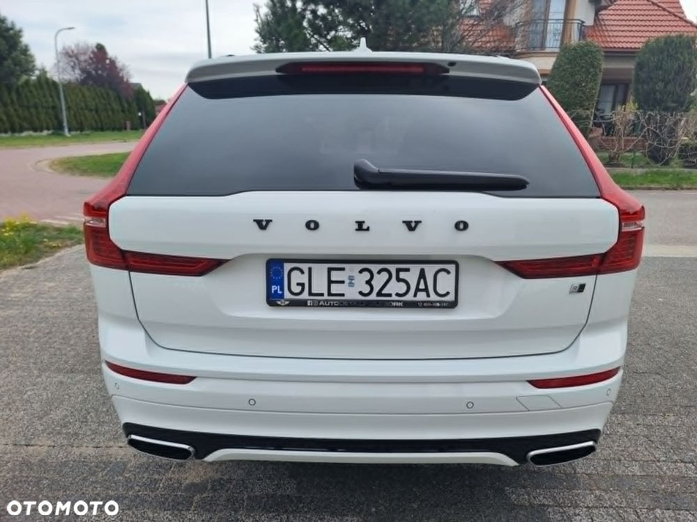 Volvo XC 60 B4 D AWD R-Design - 6