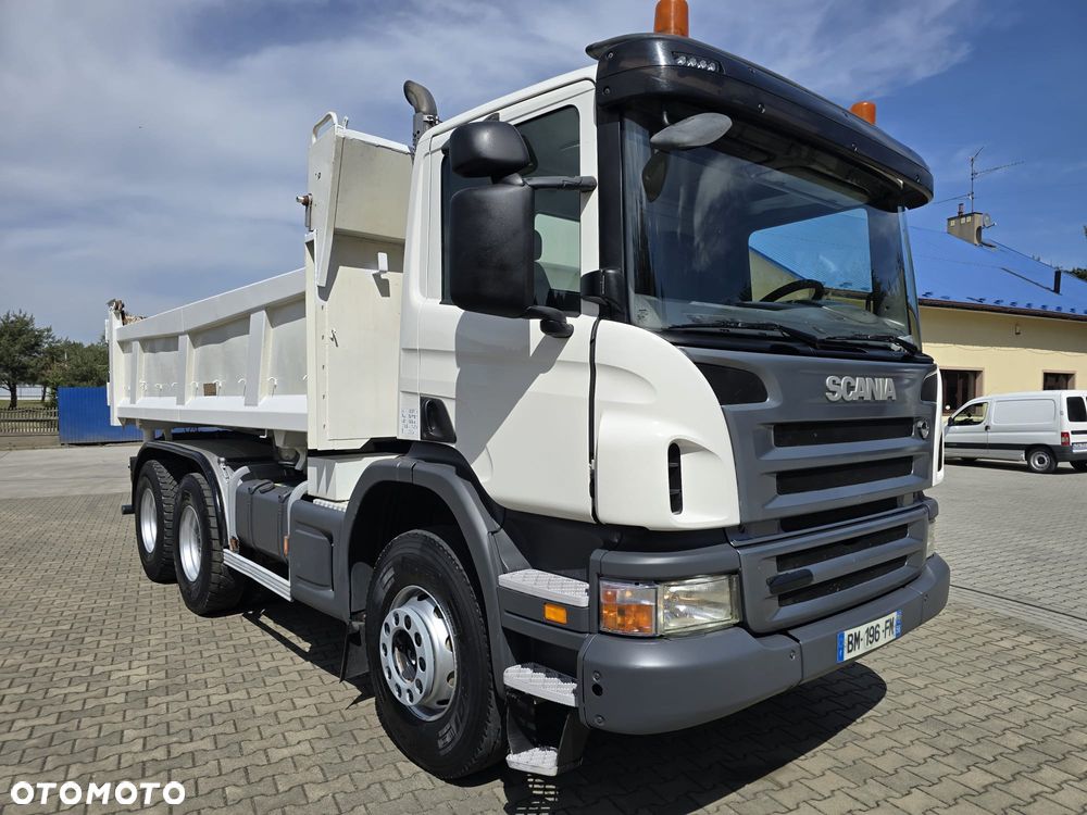 Scania P 360 6x4 - 24