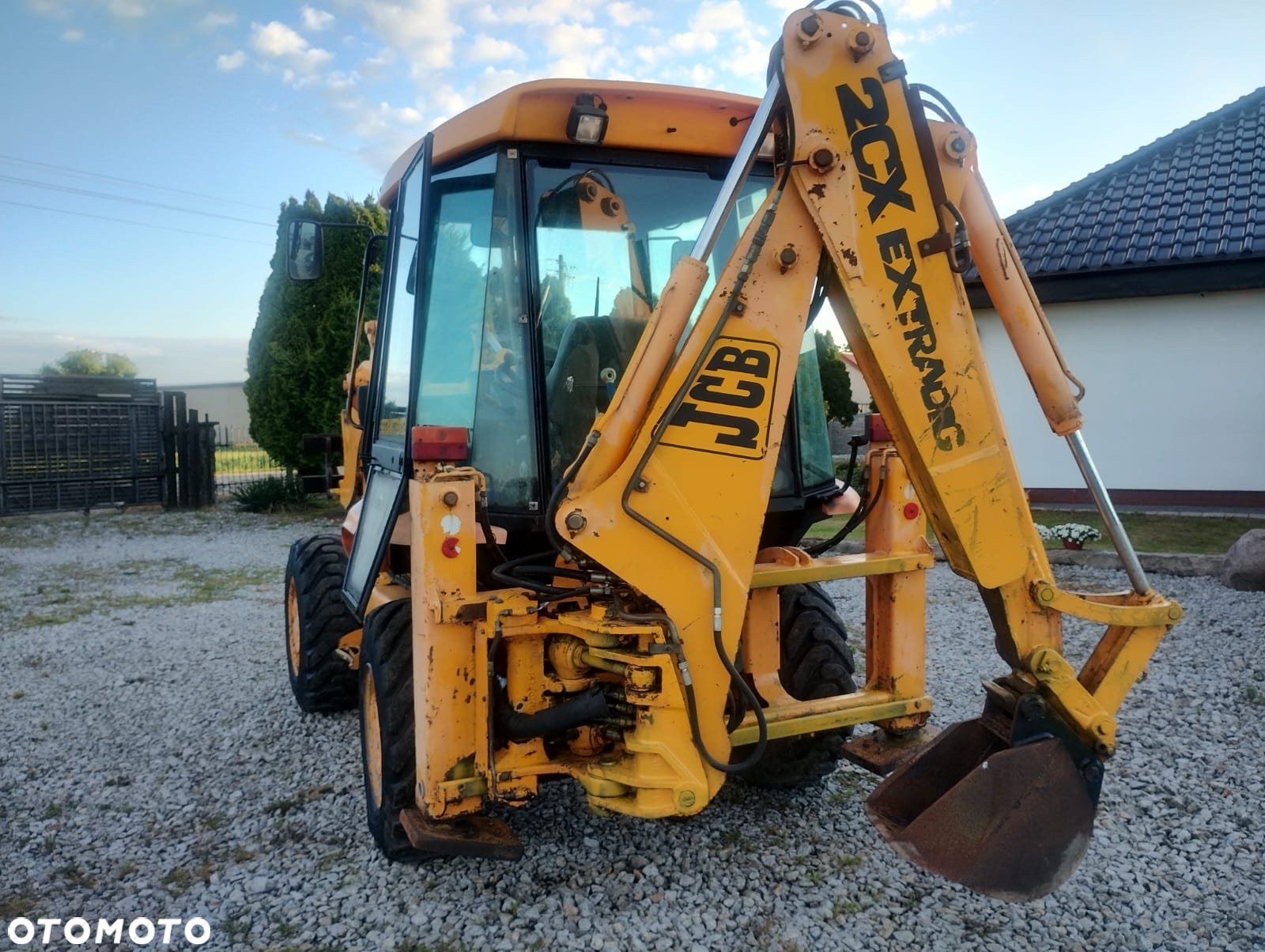 JCB 2CX - 7