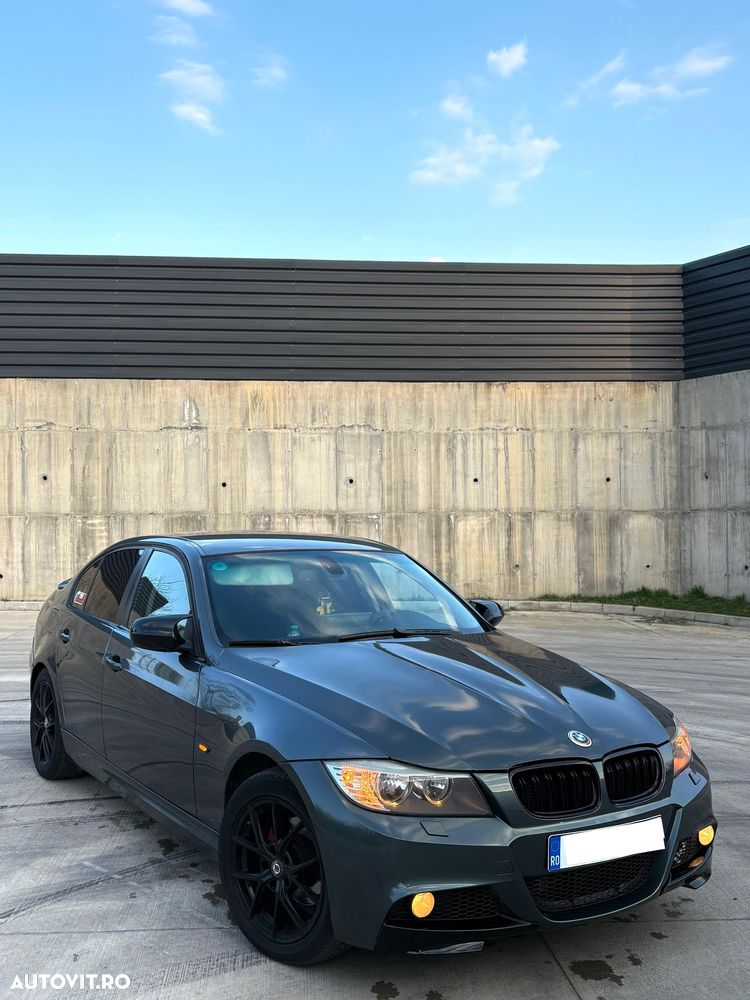 BMW Seria 3 318d - 18