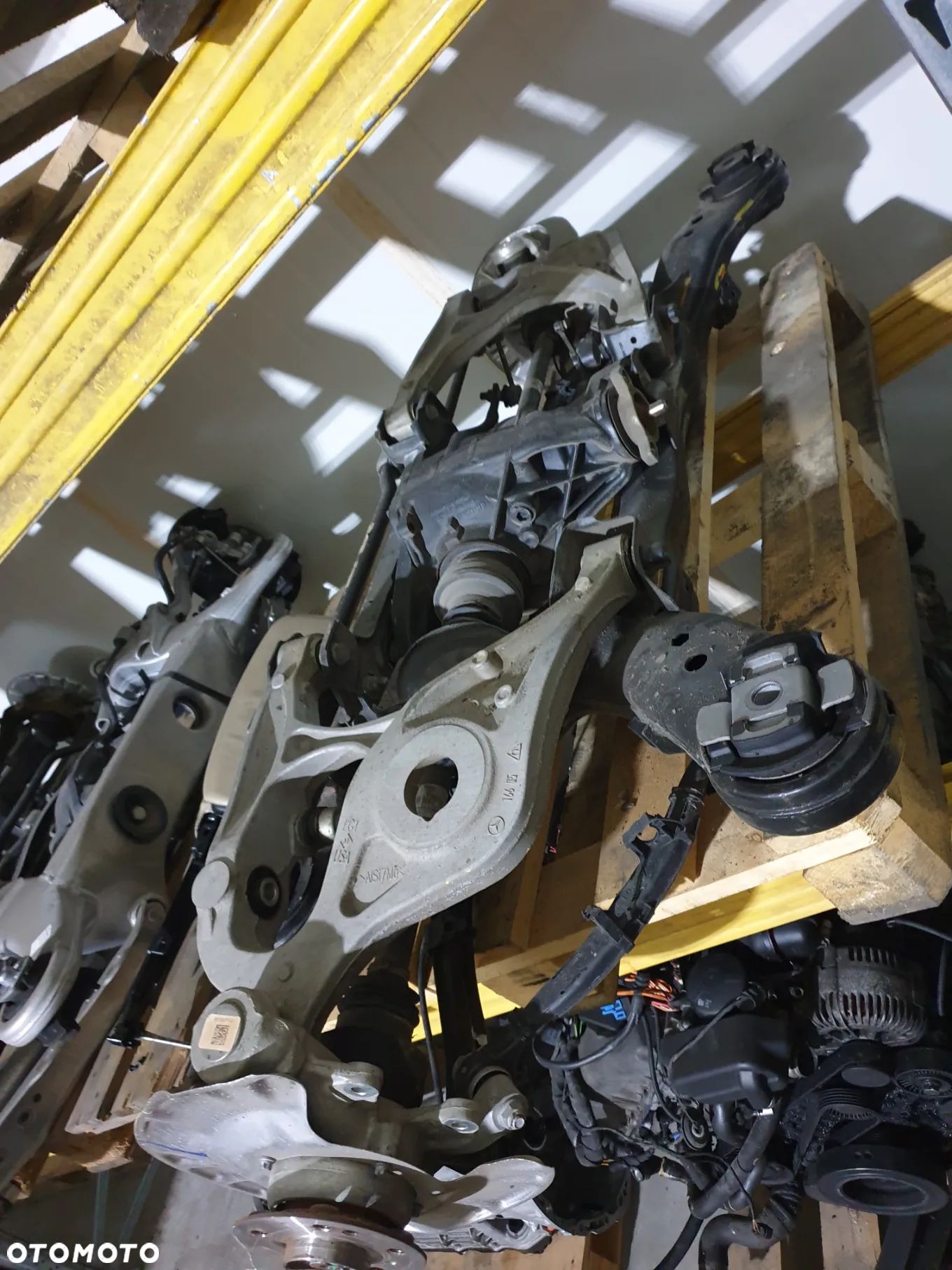 MERCEDES ML GLE W166 GL GLS X166 WÓZEK TYŁ SANKI TYŁ BELKA ZAWIESZENIA  ZWROTNICA ZWROTNICE WAHACZ WAHACZE DYFER DYFERENCJAŁ PÓŁOSIE PÓŁOŚ POTESTOWA MINIMALNY PRZEBIEG - 1