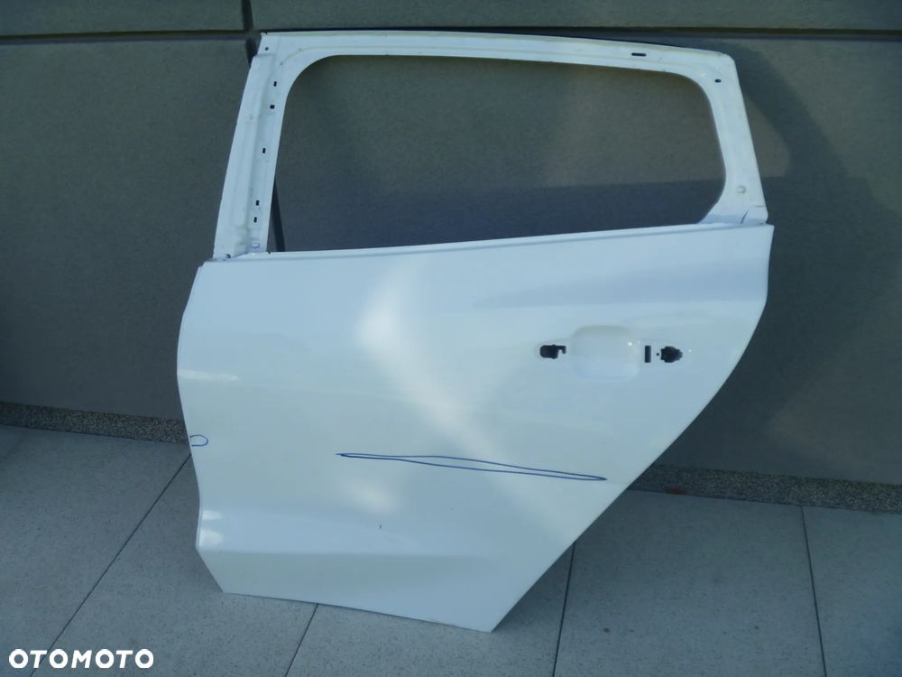 FORD FOCUS MK4 KOMBI DRZWI TYLNE LEWE PRAWE - 5