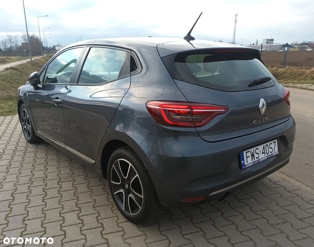 Renault Clio TCe 100 BUSINESS EDITION - 28