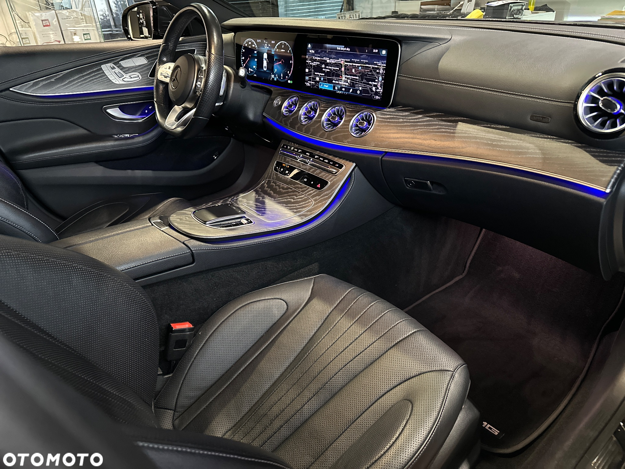 Mercedes-Benz CLS 400 d 4-Matic AMG - 24