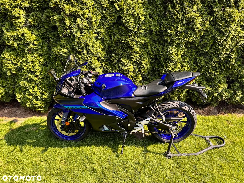 Yamaha YZF - 7