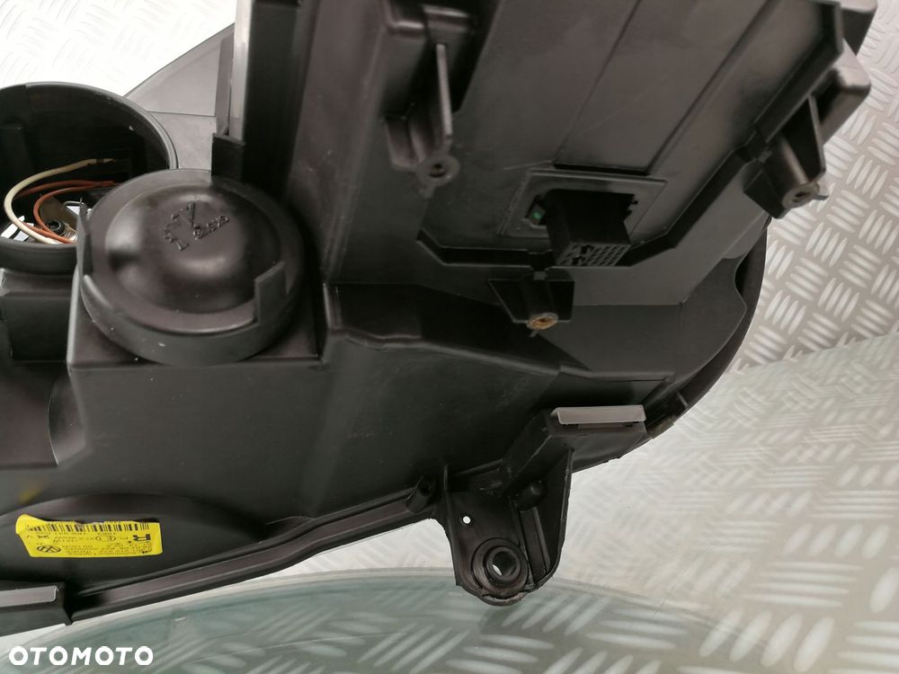 1K6941032 reflektor lampa prawa prawy przód przednia VW GOLF V JETTA XENON - 11