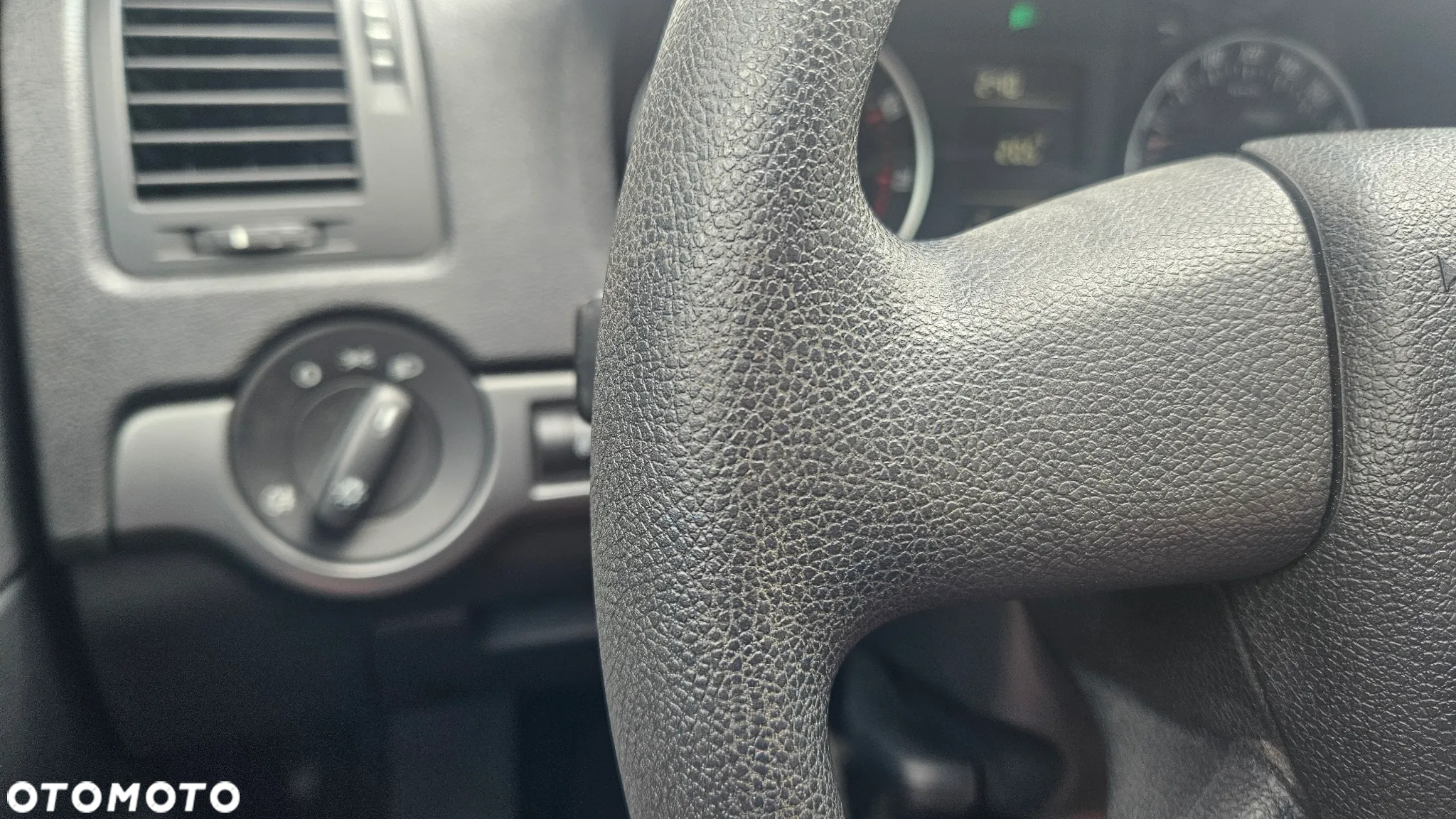 Skoda Octavia 1.6 Classic - 26