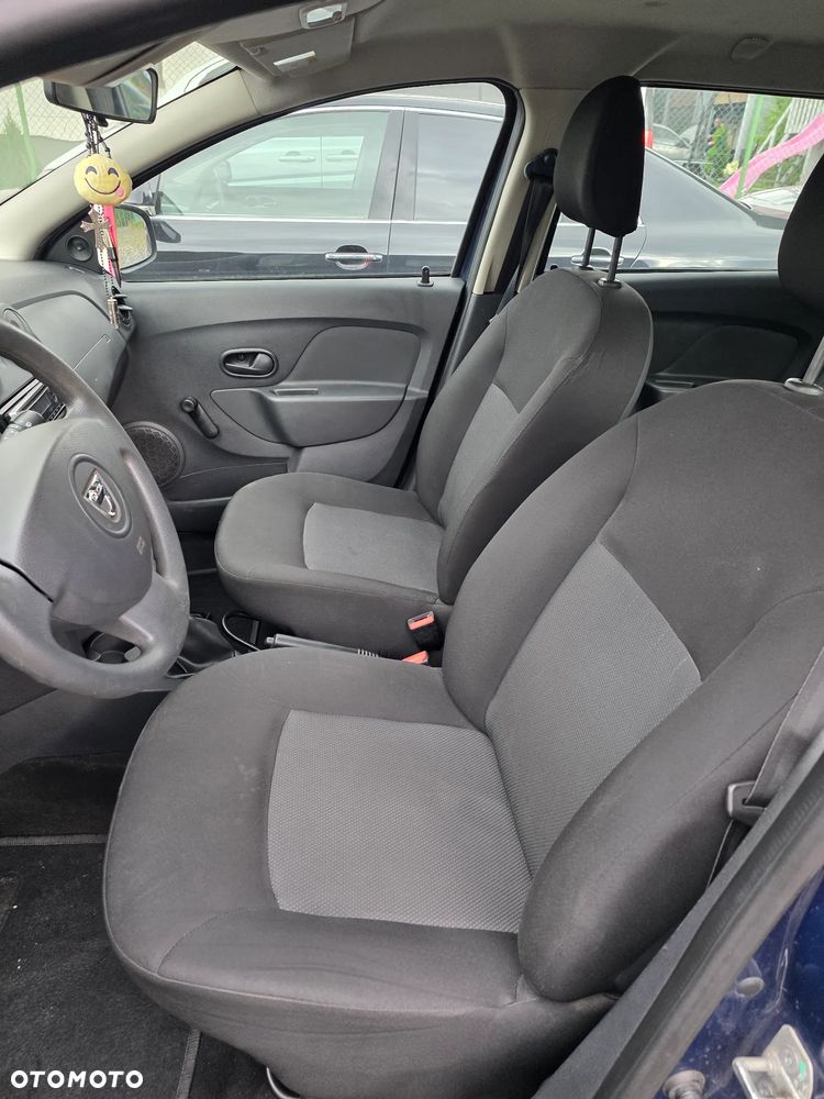 Dacia Logan 1.2 16V 75 Laureate - 20