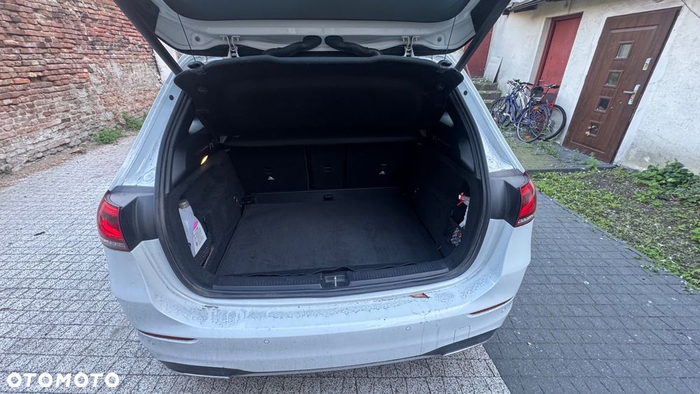 Mercedes-Benz Klasa B 220 d AMG Line 8G-DCT - 8