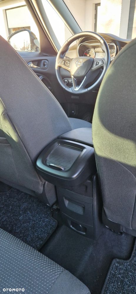Opel Zafira - 34