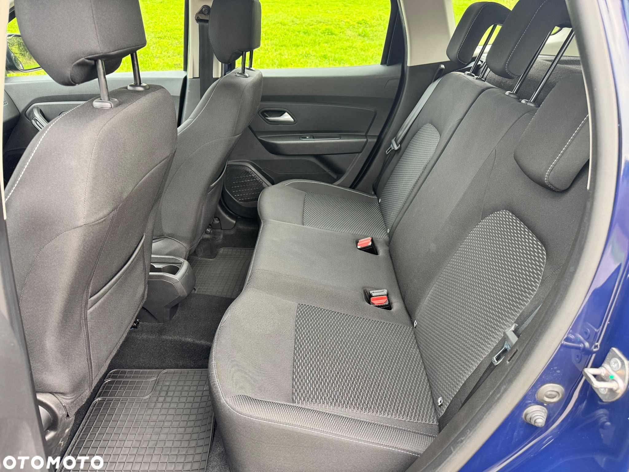 Dacia Duster 1.6 SCe Comfort - 30