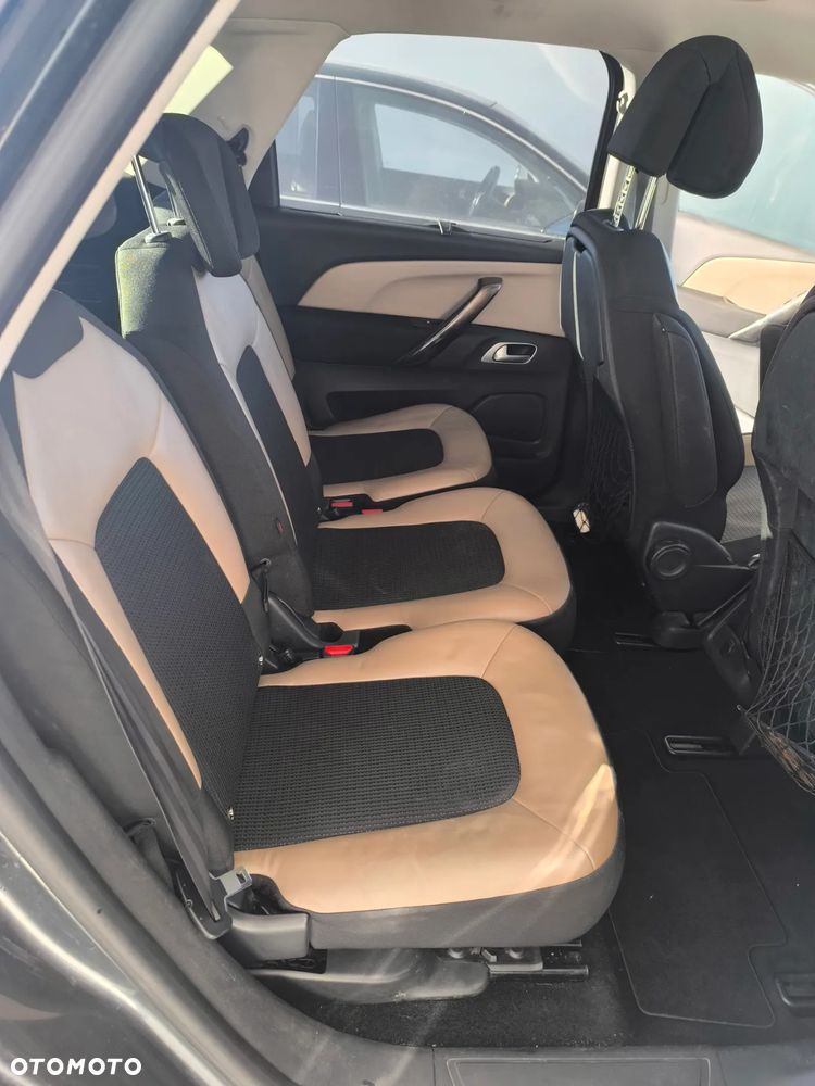 Citroën C4 Picasso e-HDi 115 Exclusive - 9