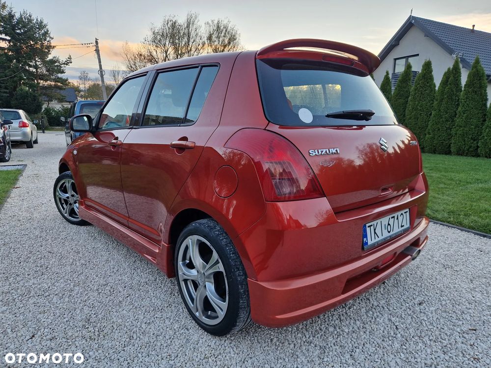 Suzuki Swift 1.3 Limited 25 - 4