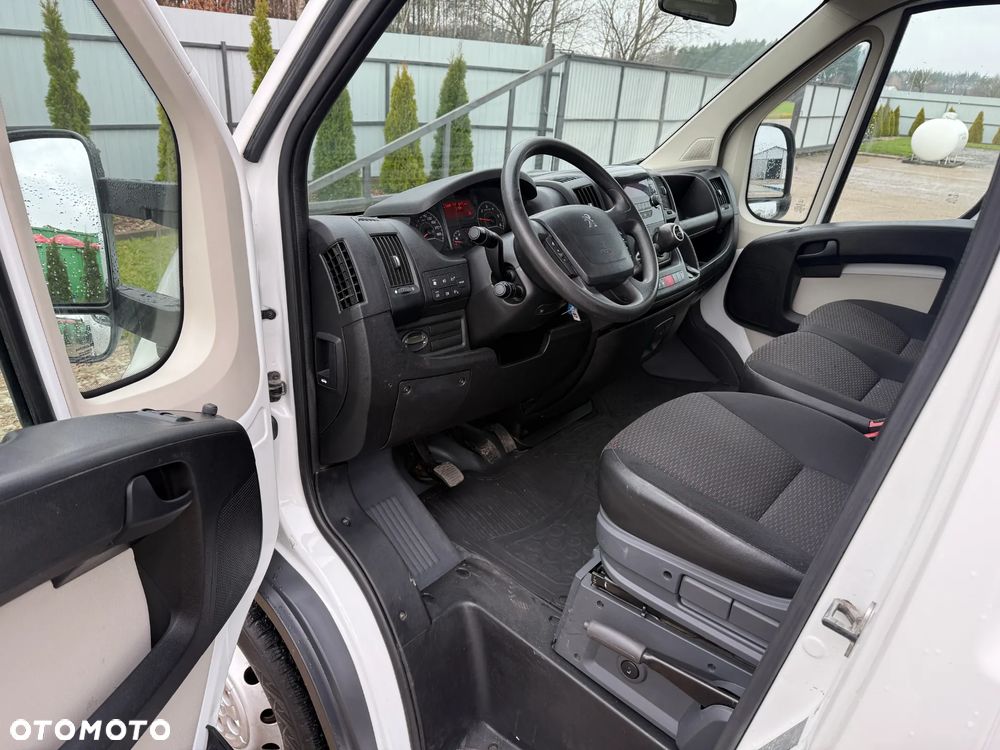 Peugeot BOXER - 12