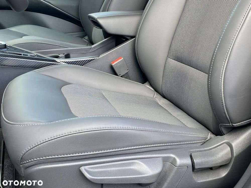 Kia Niro 1.6 GDI Hybrid L - 34