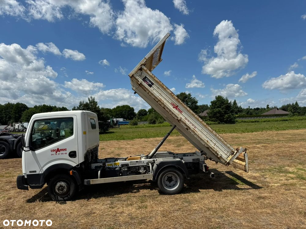 Nissan Cabstar - 2