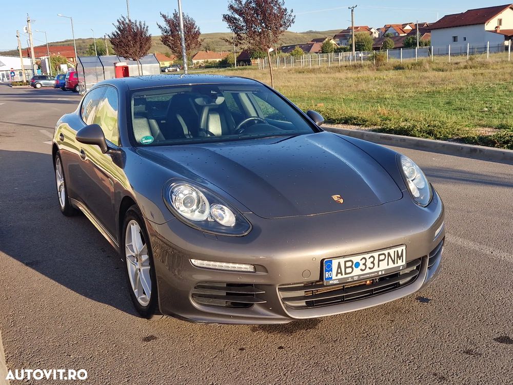 PORSCHE Panamera 2014
