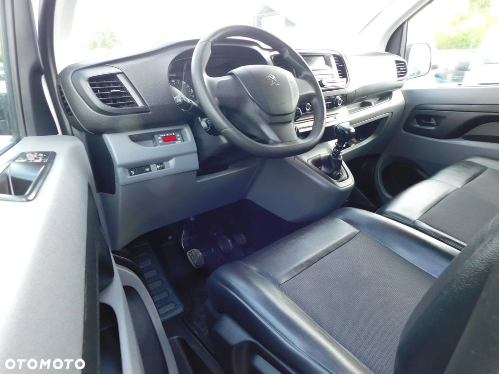 Peugeot Expert - 8