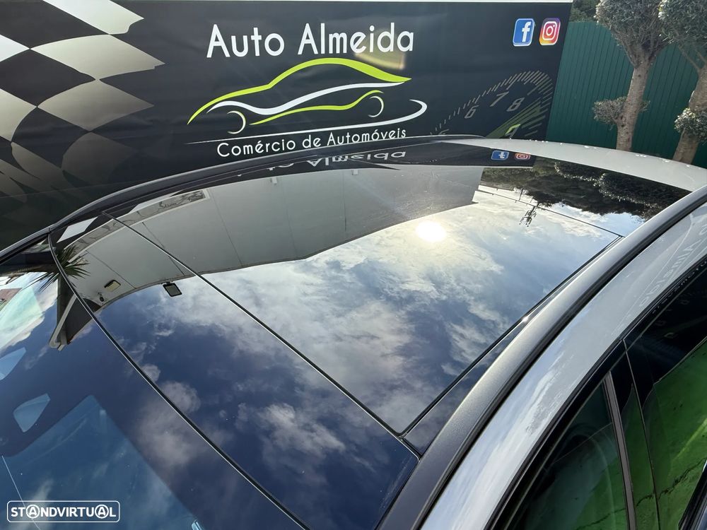 Mercedes-Benz E 300 - 22