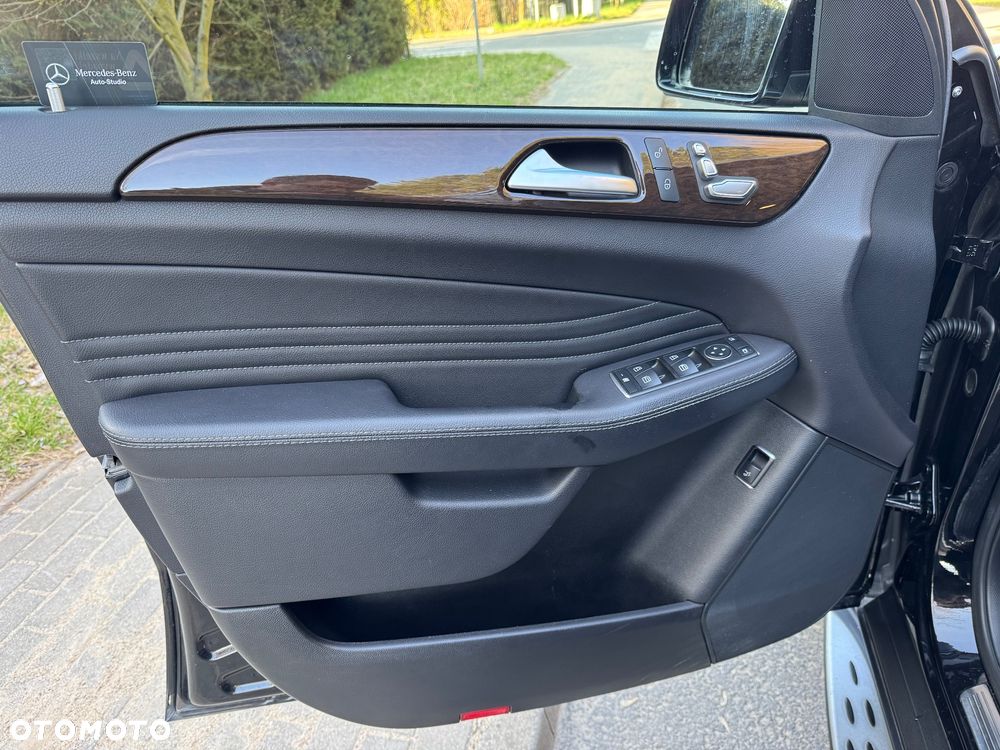 Mercedes-Benz GLE 350 d 4-Matic - 13