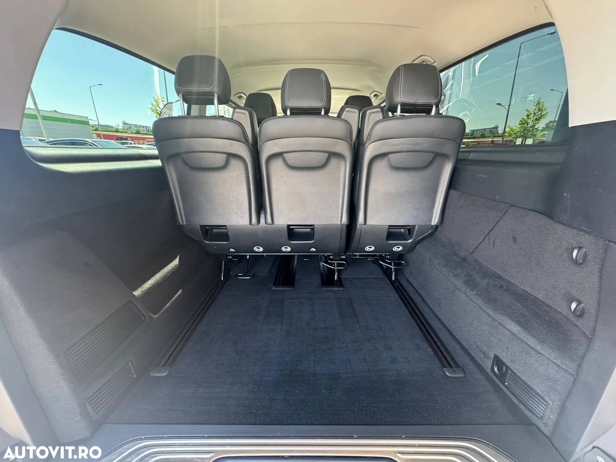 Mercedes-Benz V 250 d Combi Extra-lung 190 CP AWD 9AT AVANTGARDE - 12