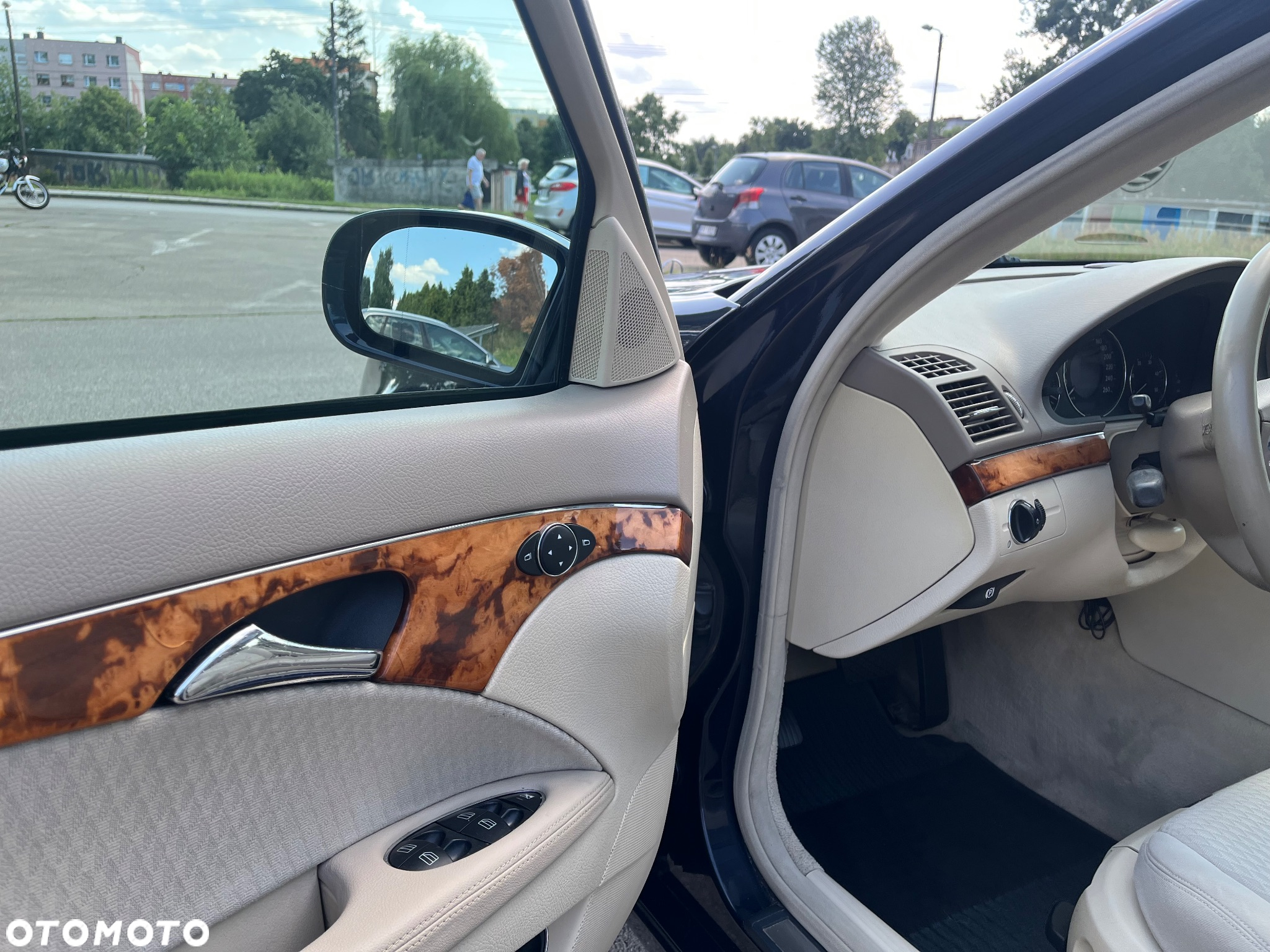 Mercedes-Benz Klasa E 320 CDI T Elegance - 19