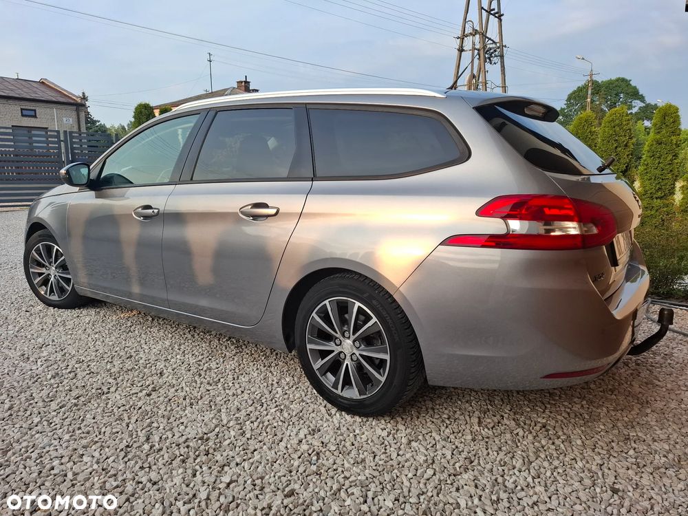Peugeot 308 1.6 e-HDi Allure S&S - 12