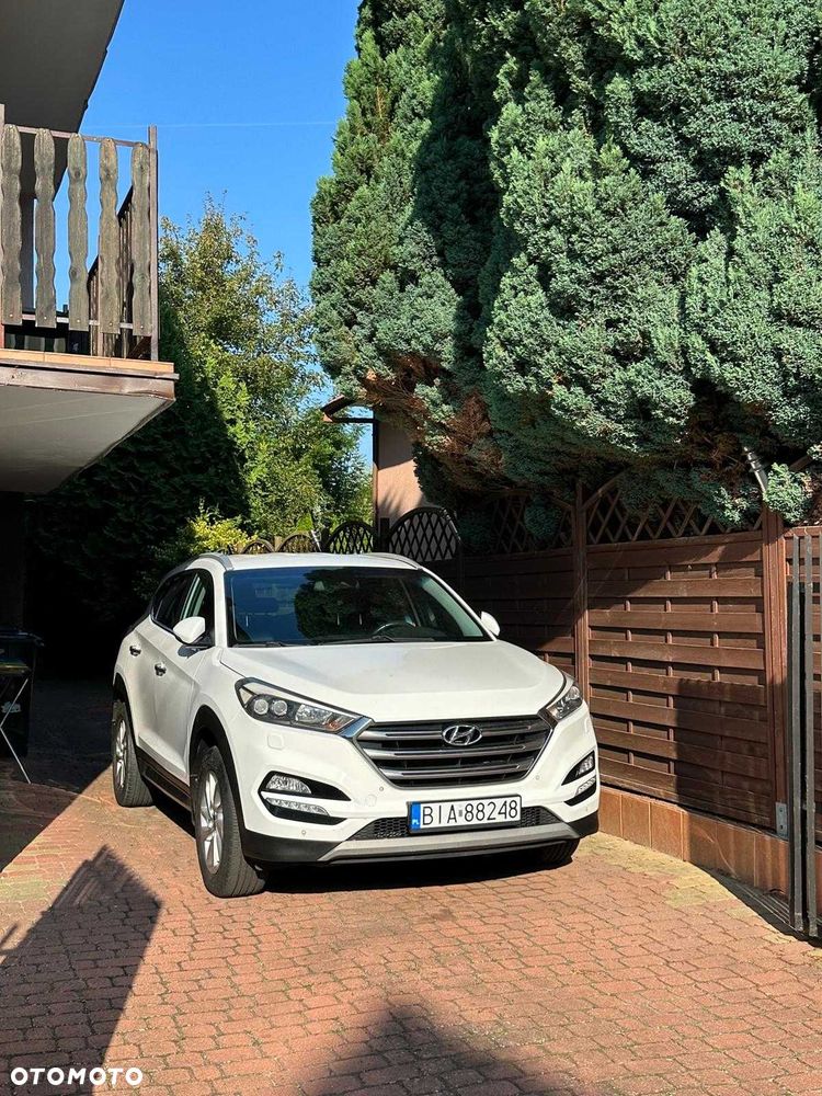 Hyundai Tucson - 1