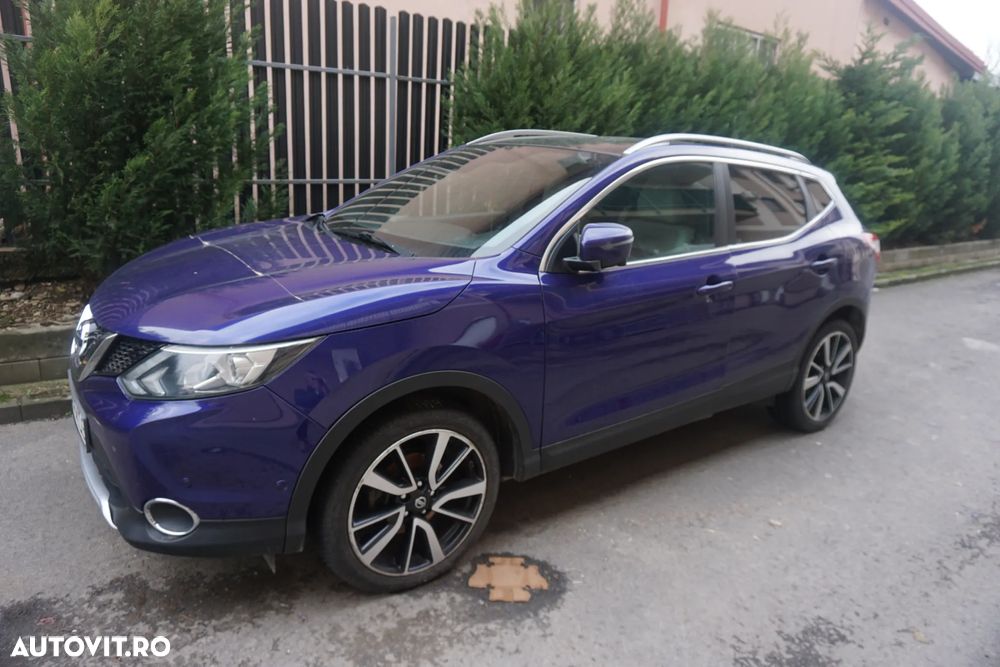 Nissan Qashqai - 2