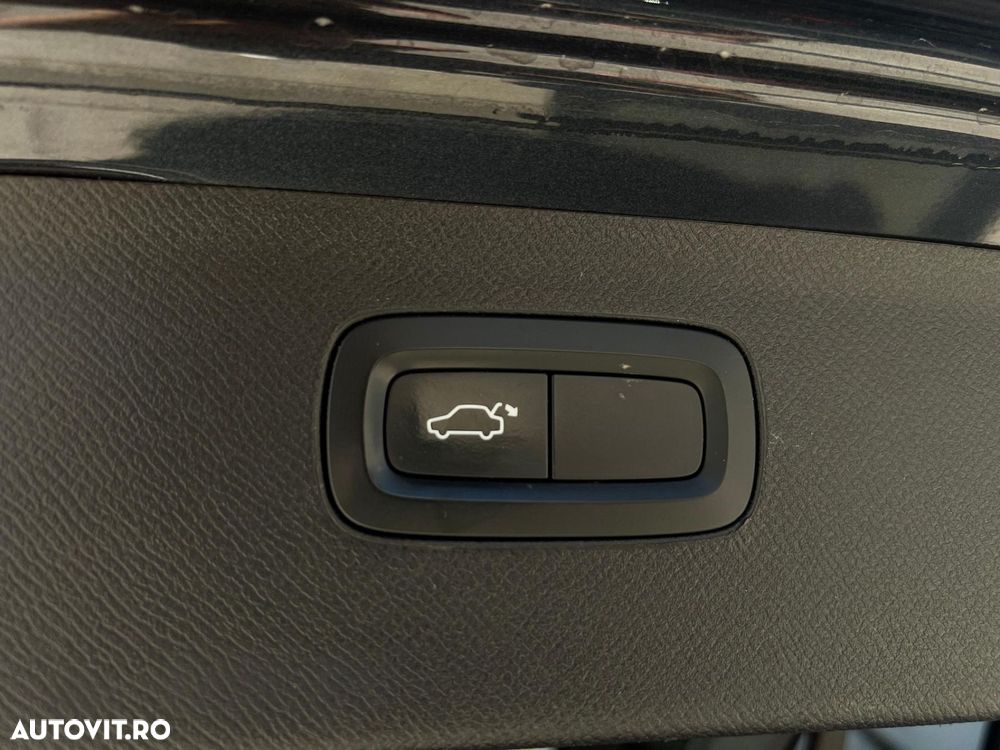Volvo XC 90 - 14