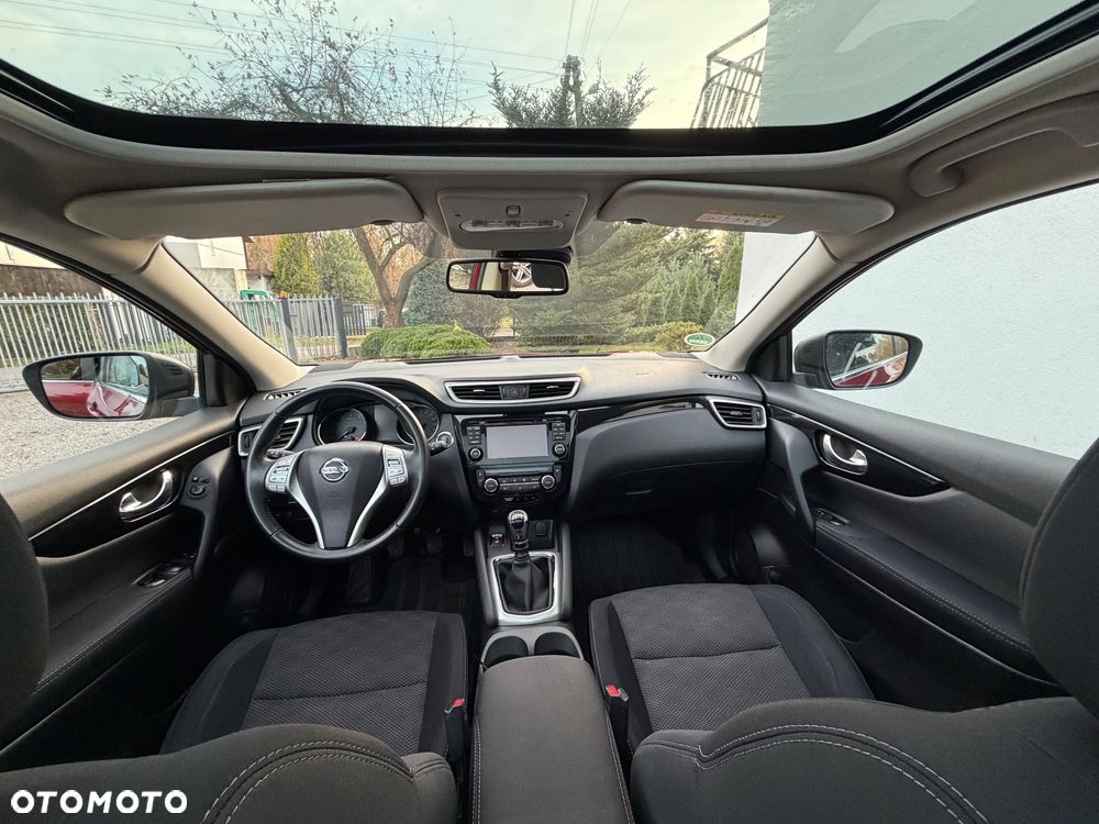 Nissan Qashqai 1.6 DIG-T Tekna - 16