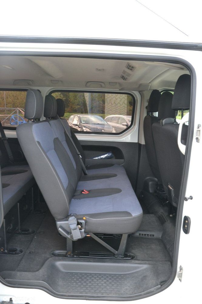 Opel Vivaro - 14