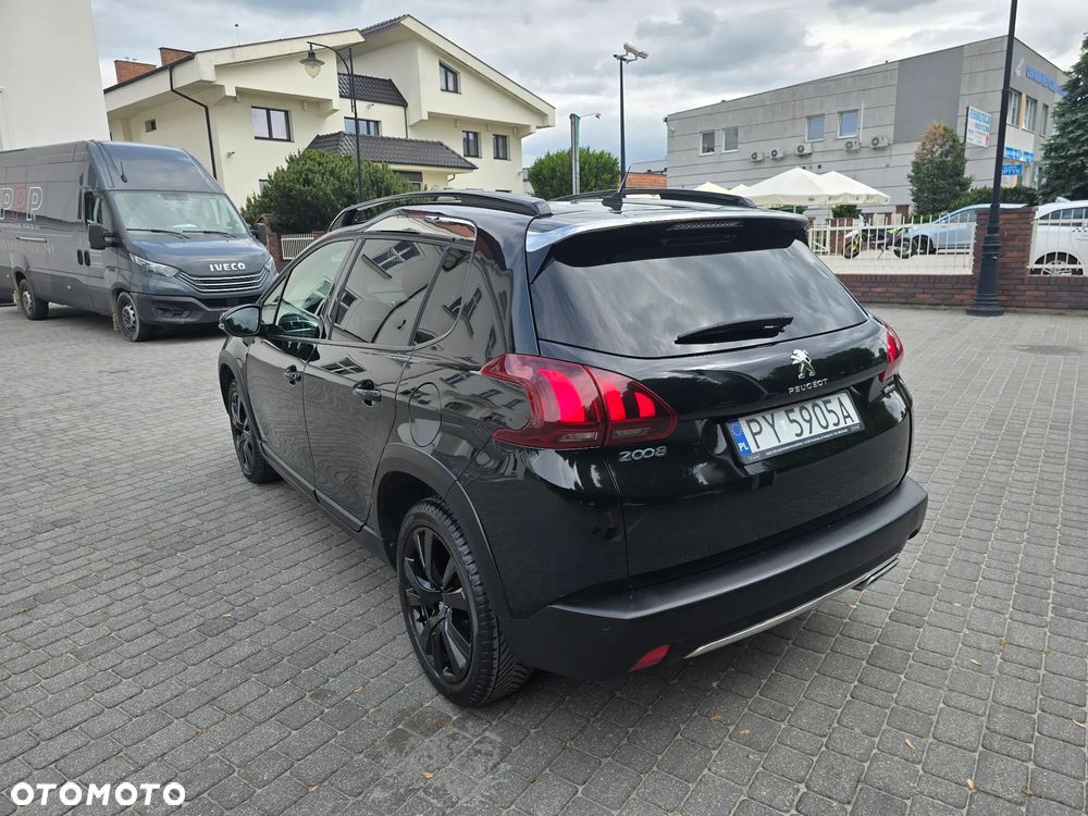 Peugeot 2008 PureTech 110 Stop&Start GT-Line Edition - 11