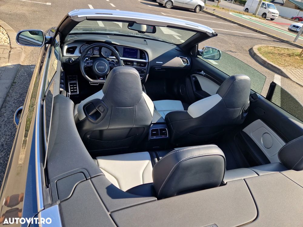 Audi S5 Cabrio - 14