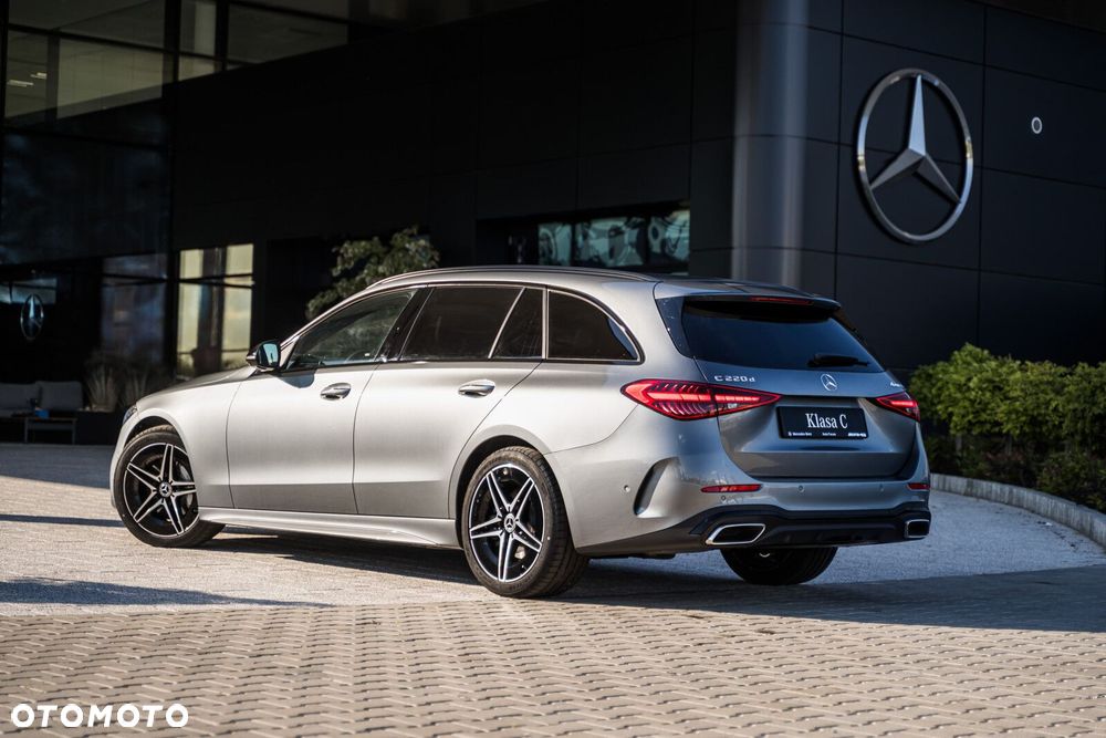 Mercedes-Benz Klasa C - 12