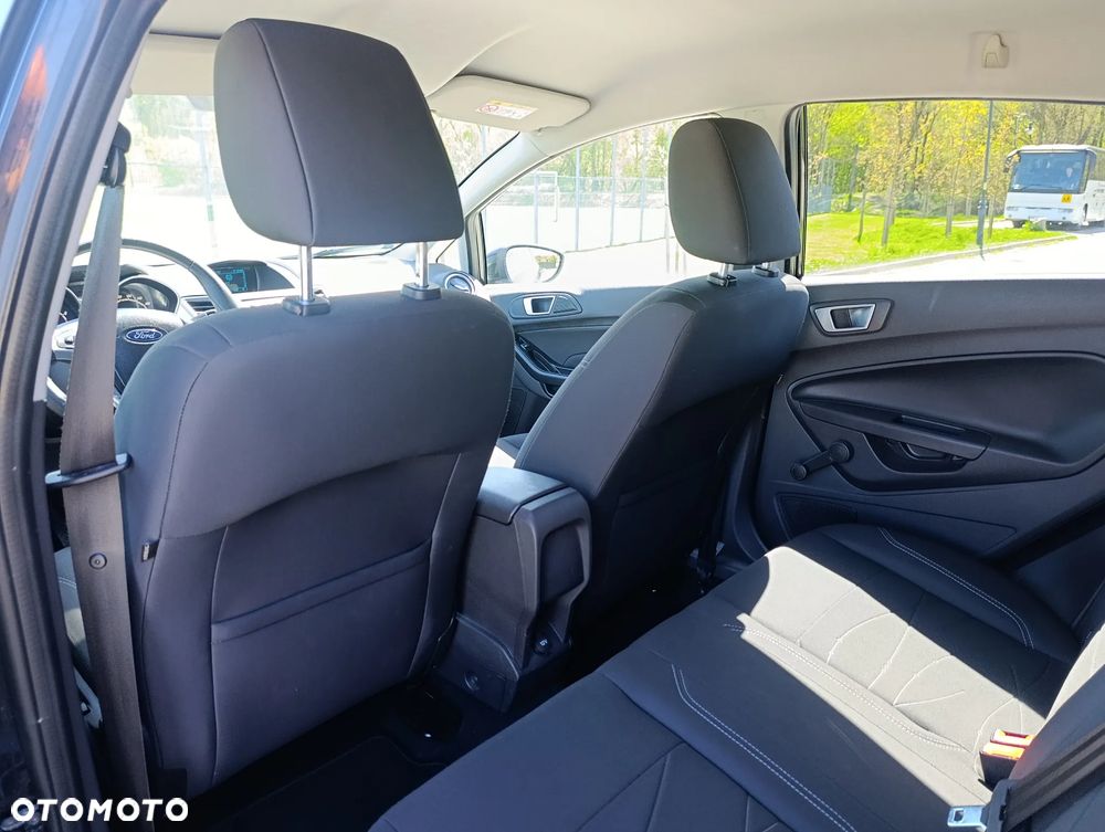 Ford Fiesta 1.0 Ambiente - 14